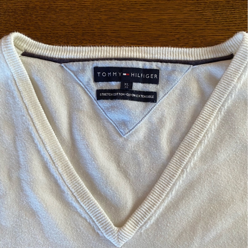 Tommy Hilfiger fashion sweater year 2000 cream white